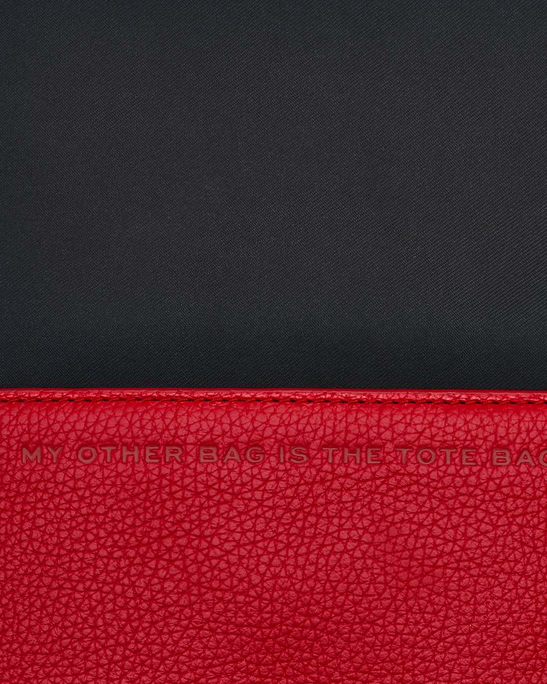 Marc Jacobs The Leather Mini Bag True Red