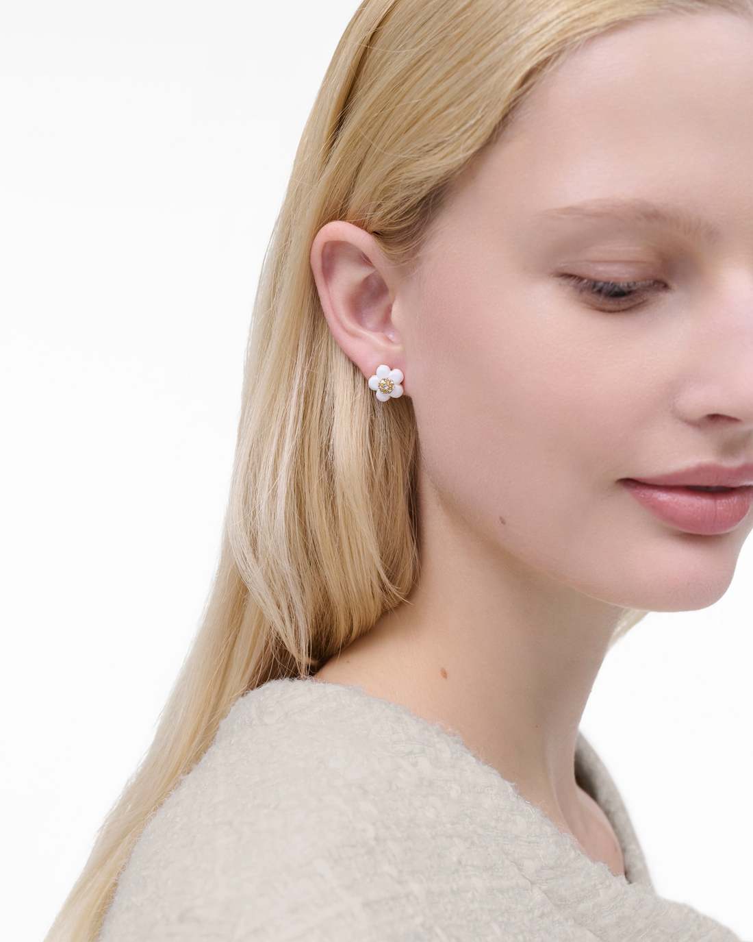 Marc Jacobs The Daisy Stud Earrings Gold/White