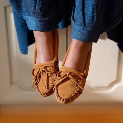 Minnetonka Kilty Softsole
