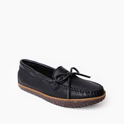 Minnetonka Women's Deerskin Tread