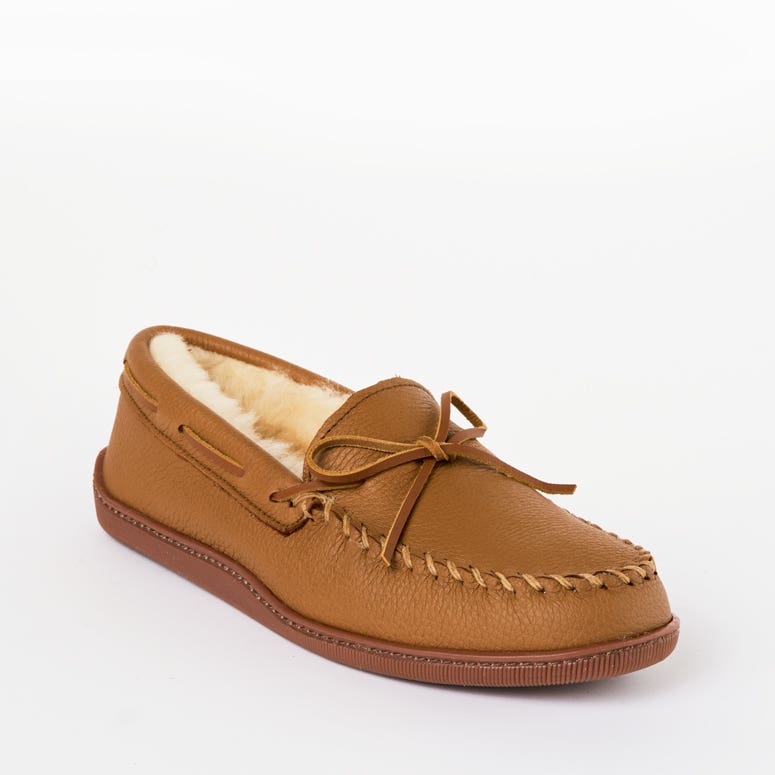 Minnetonka Sheepskin Moosehide Classic