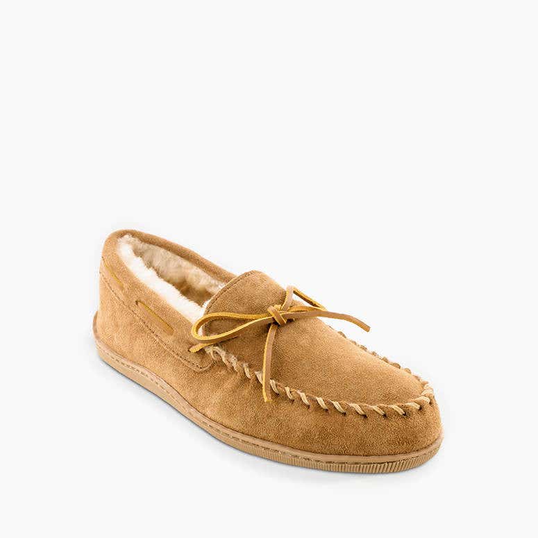 Minnetonka Men's Sheepskin Hardsole Slipper - Wide & Extended Sizes