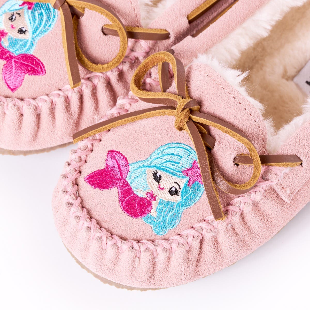 Minnetonka Kids' Cassie