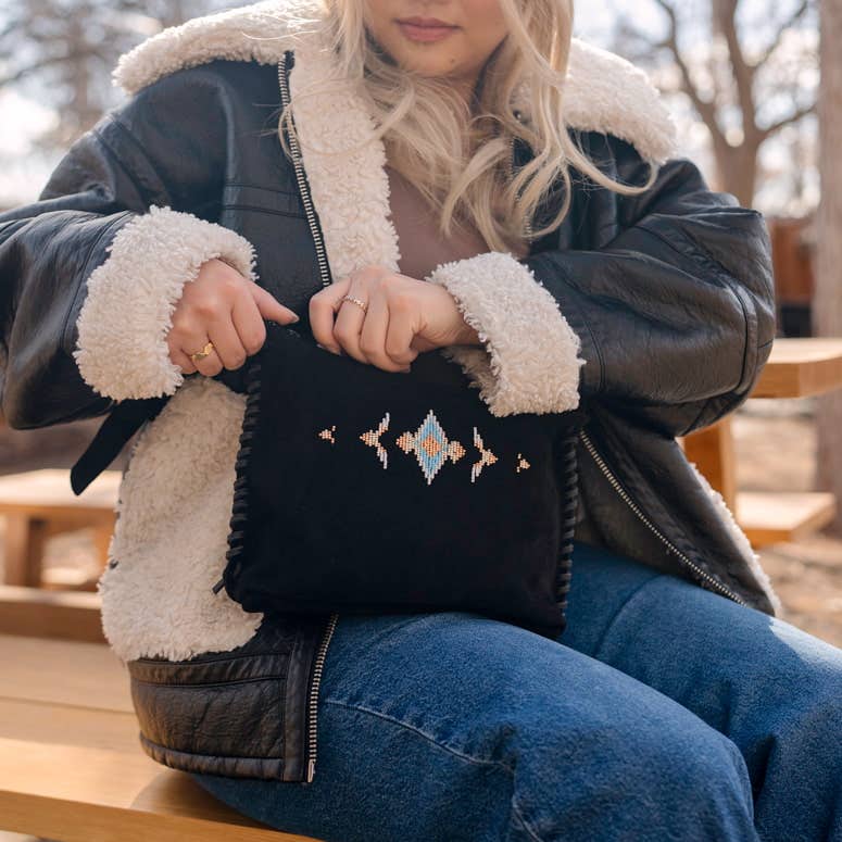 Minnetonka Nizhoni Bag