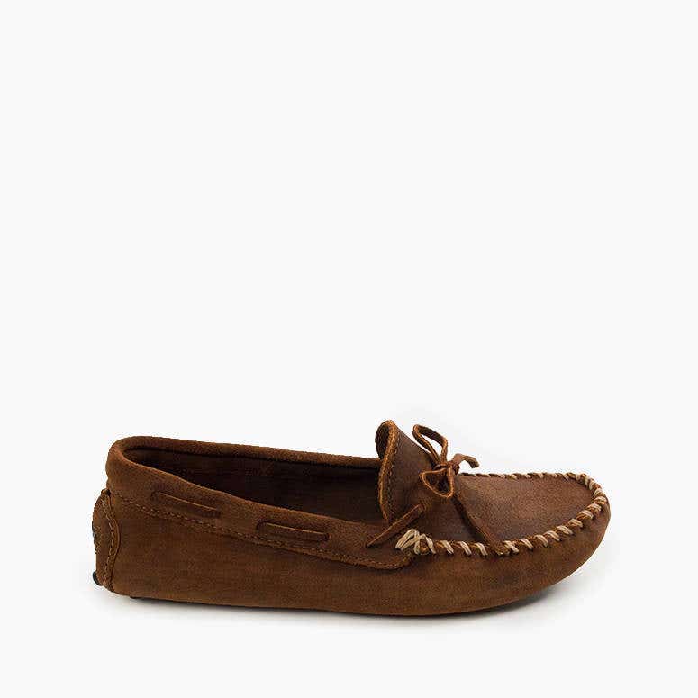 Minnetonka Men's Classic Driver