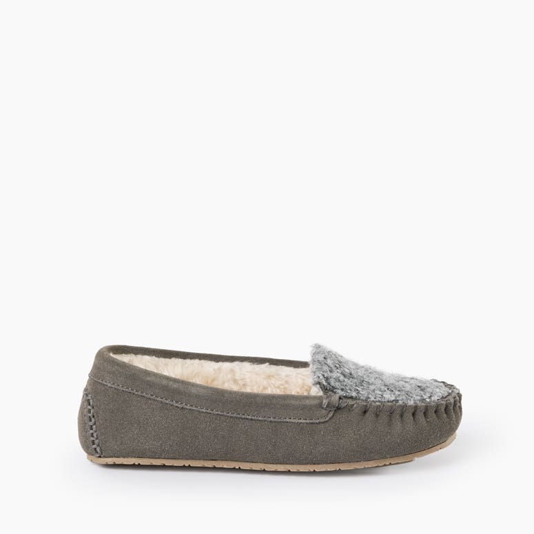 Minnetonka Cosi Slip On
