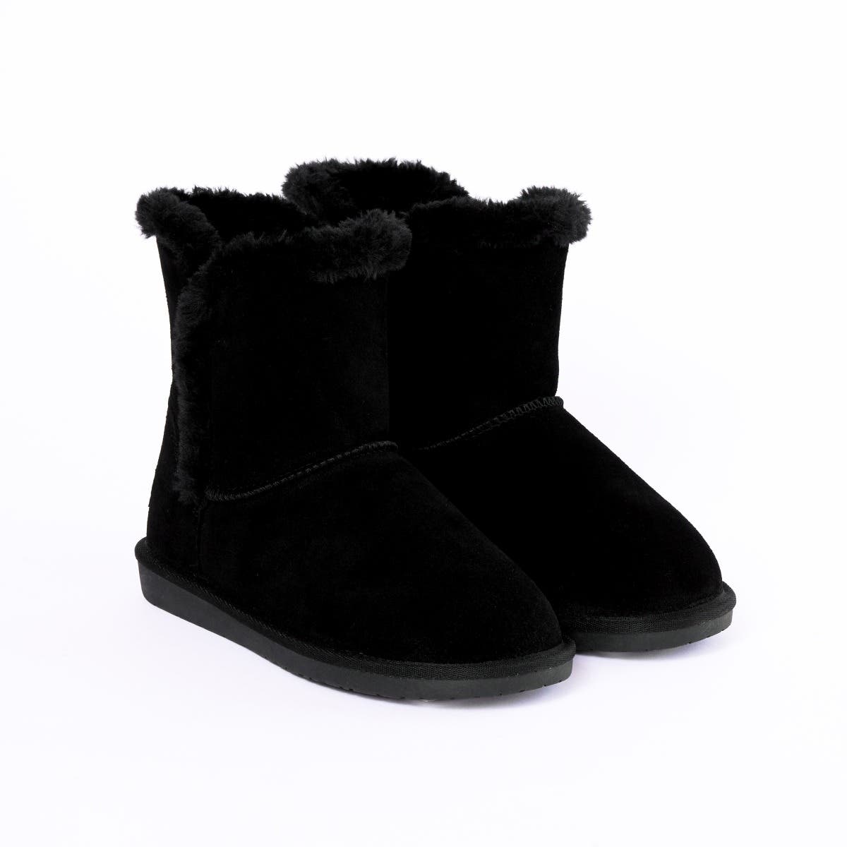 Minnetonka Milltown Boot