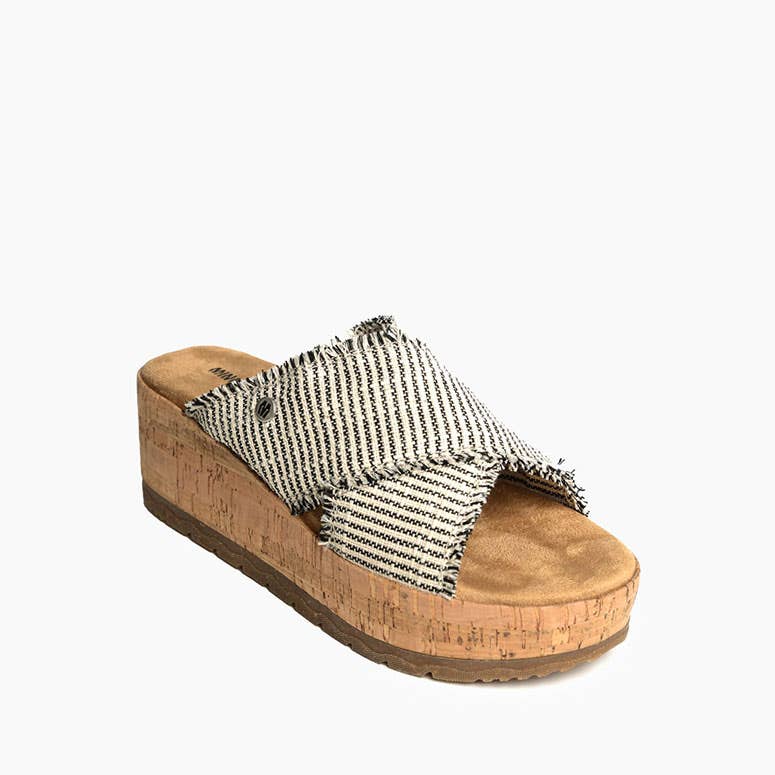 Minnetonka Posey - Limited Edition